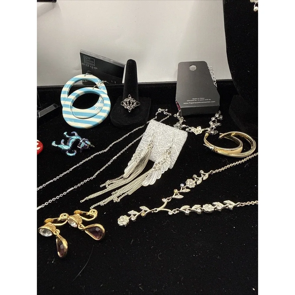 Vintage Lot of 11+ Necklaces, Earrings, Brooches